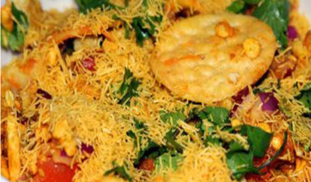 Homemade quick papdi chaat recipe